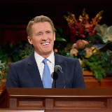 Convirtamos la compasión en acción y ministremos a la persona que tenemos enfrente. Eso es lo que Jesús hizo, dijo el presidente Timothy L. Farnes.